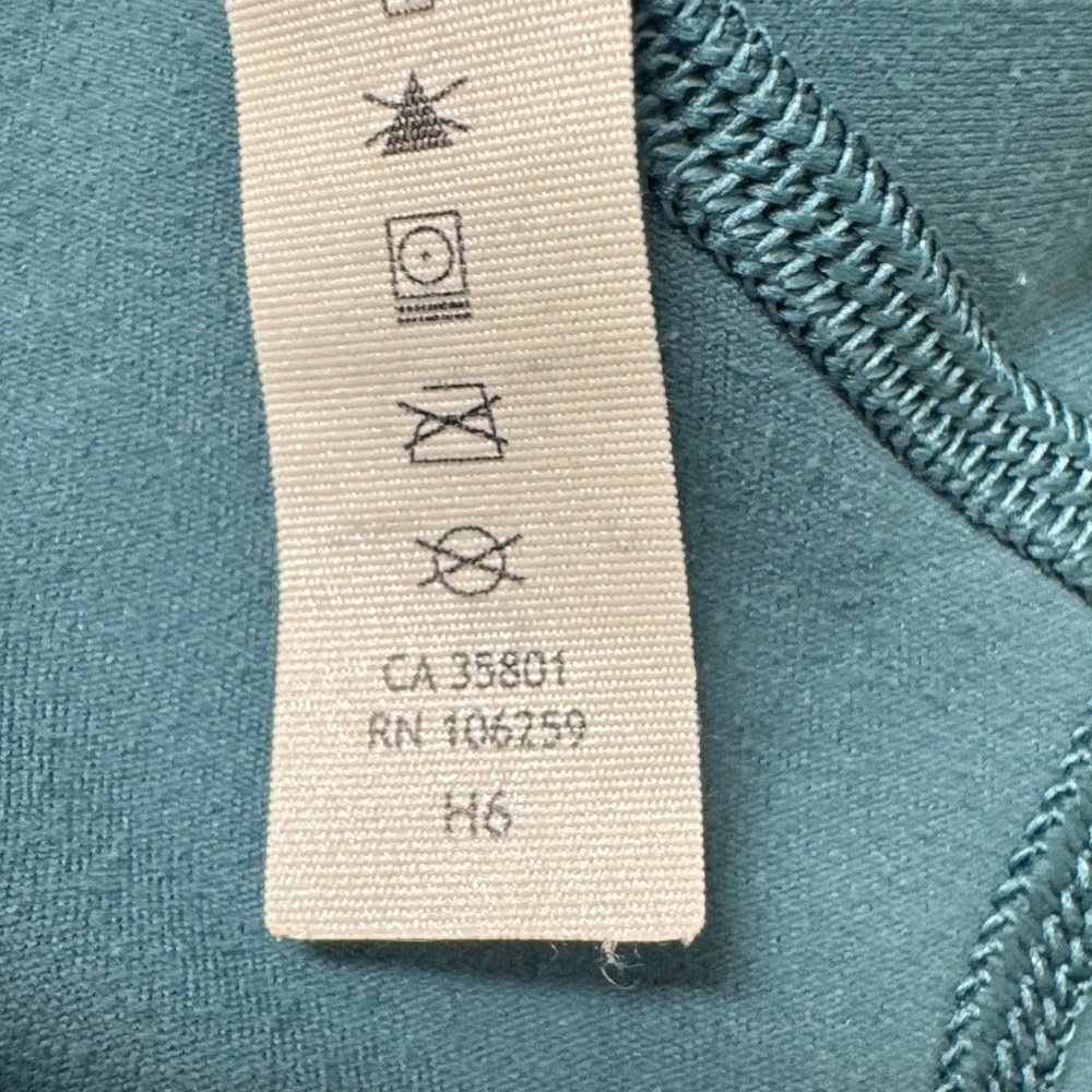 Lululemon Every Arc High-Rise Short 8"
Desert Teal - Picture 6 of 6